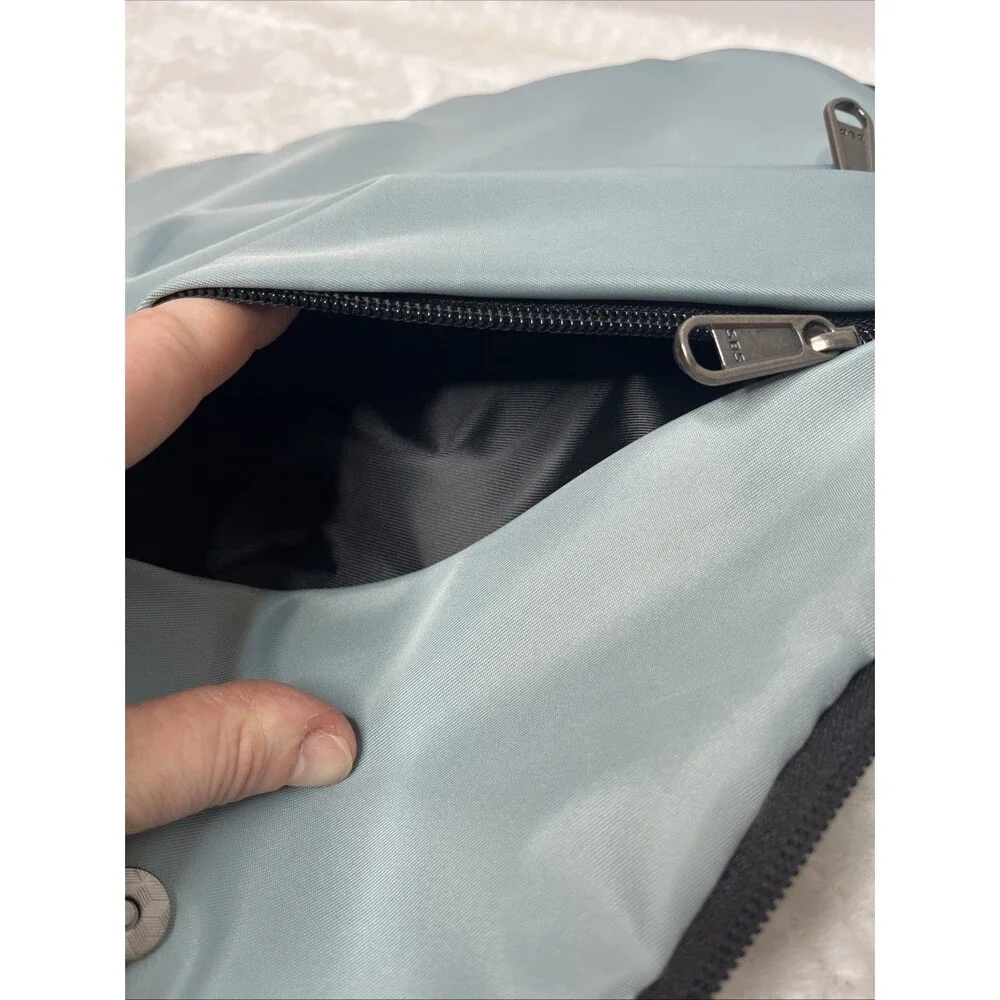 Original Wander + Anti Theft Crossbody Light Blue - Picture 6 of 8